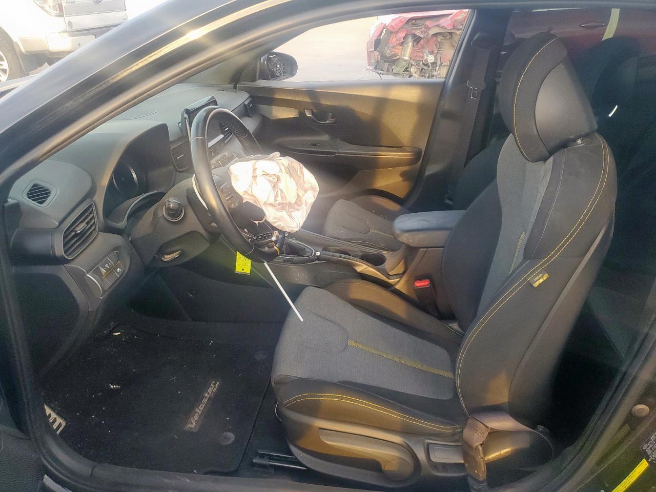 2019 HYUNDAI VELOSTER