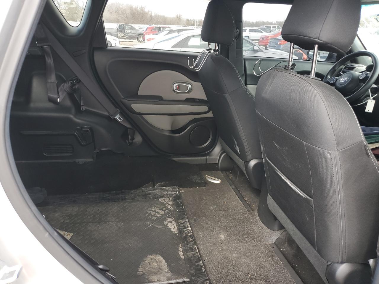 2017 KIA SOUL