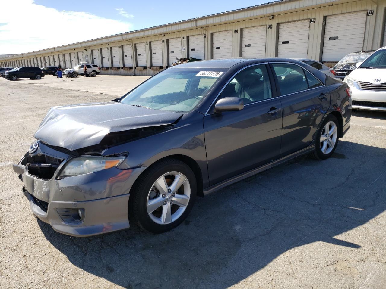 2011 TOYOTA CAMRY