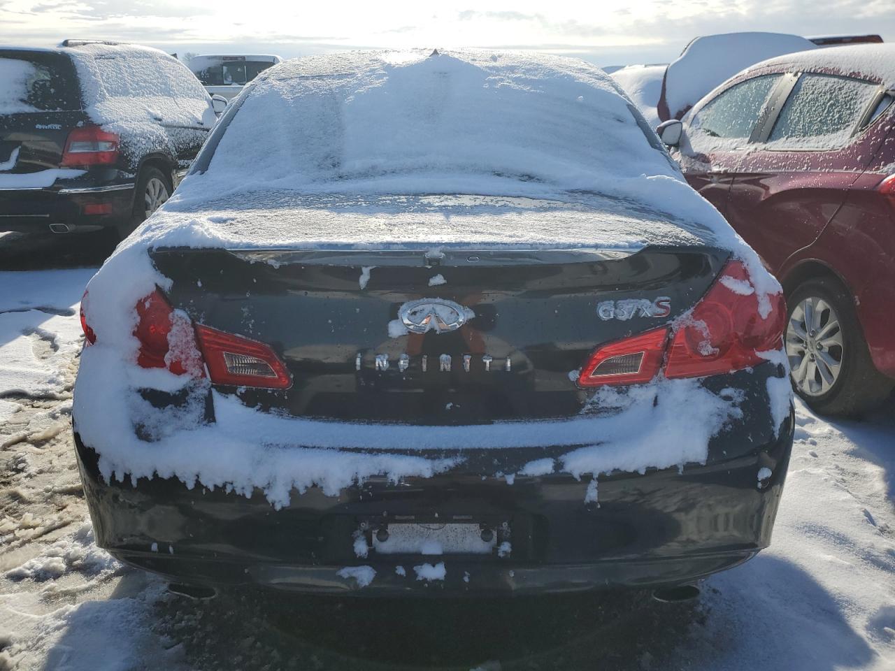 2010 INFINITI G37