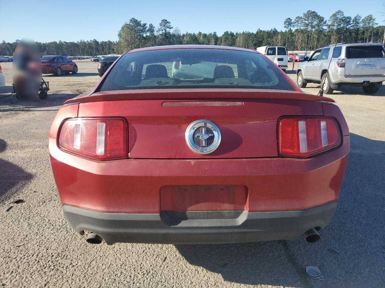 2010 FORD MUSTANG