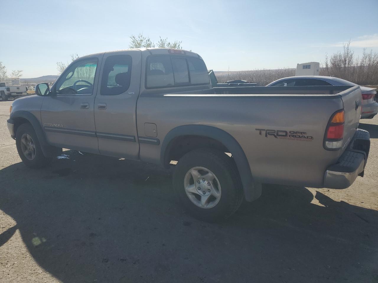 2002 TOYOTA TUNDRA