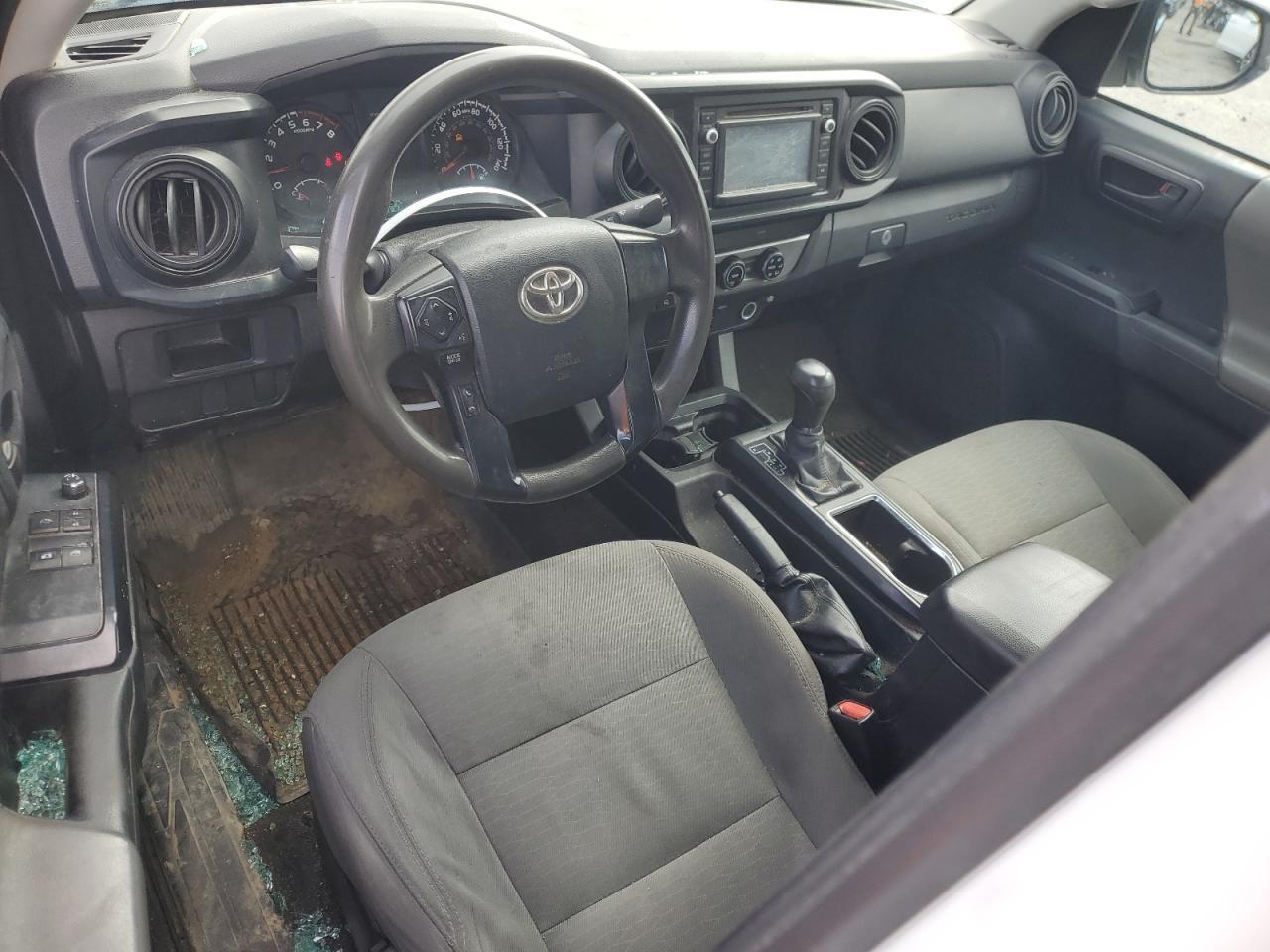 2016 TOYOTA TACOMA