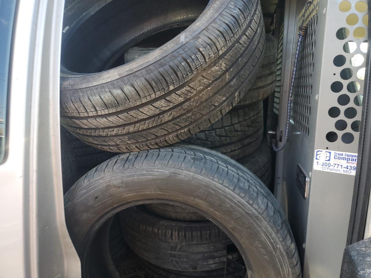 2006 CHEVROLET EXPRESS 2500