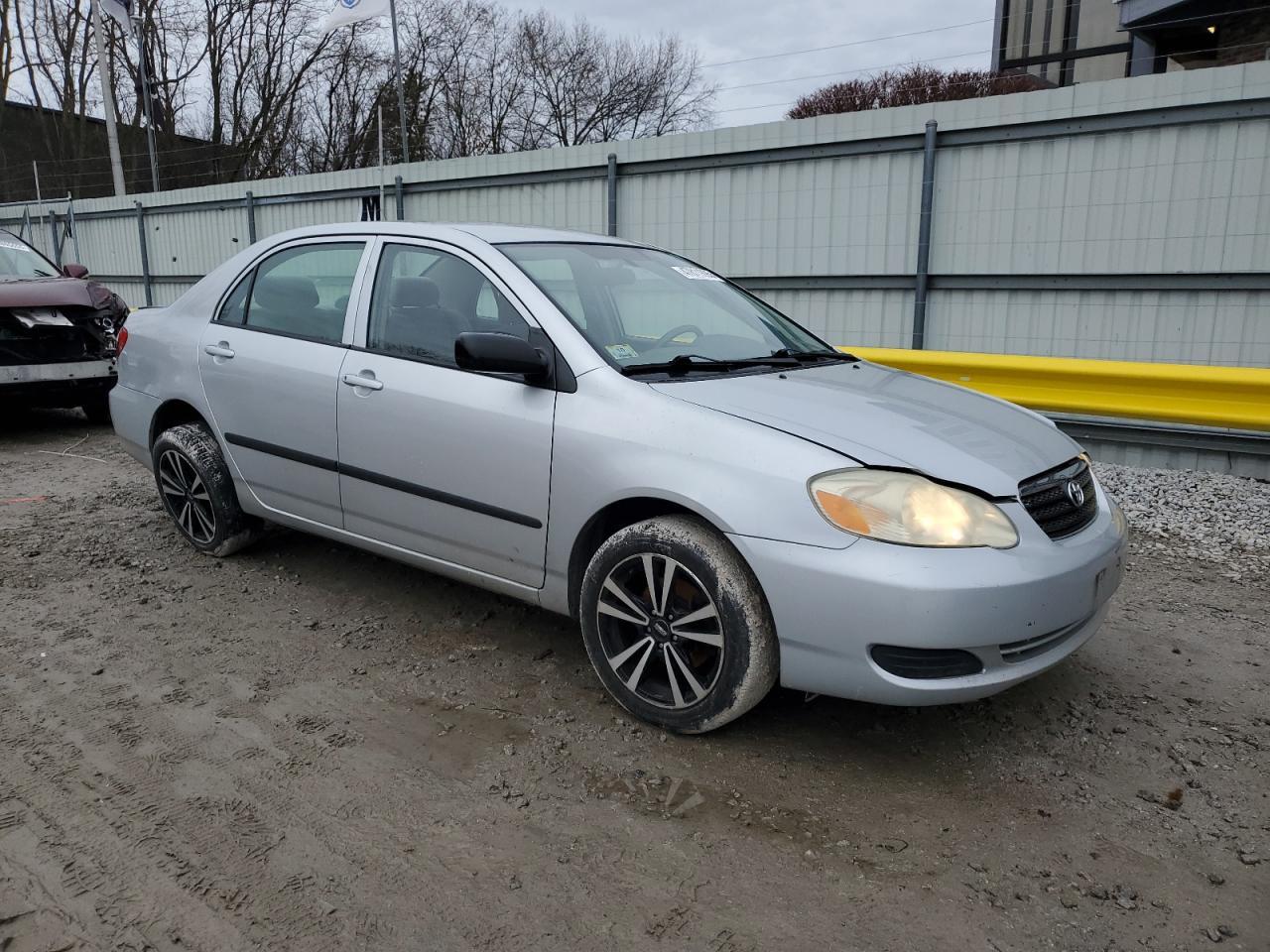 2005 TOYOTA COROLLA