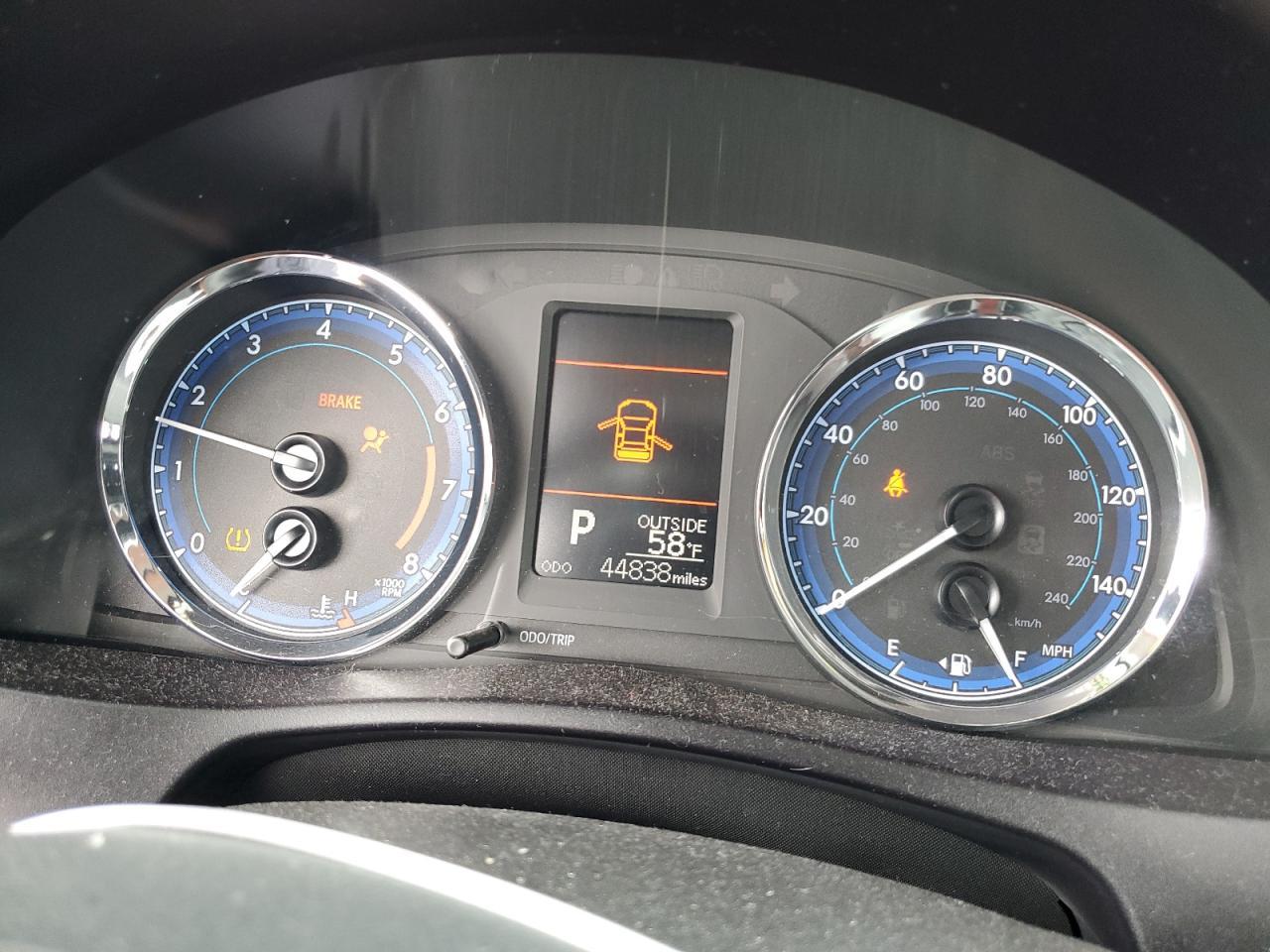 2017 TOYOTA COROLLA