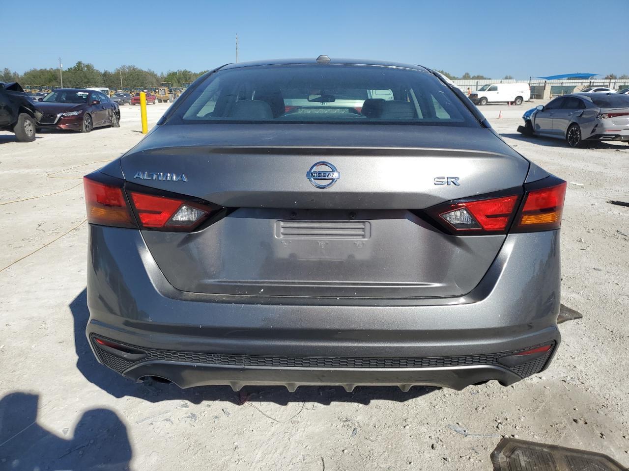 2019 NISSAN ALTIMA