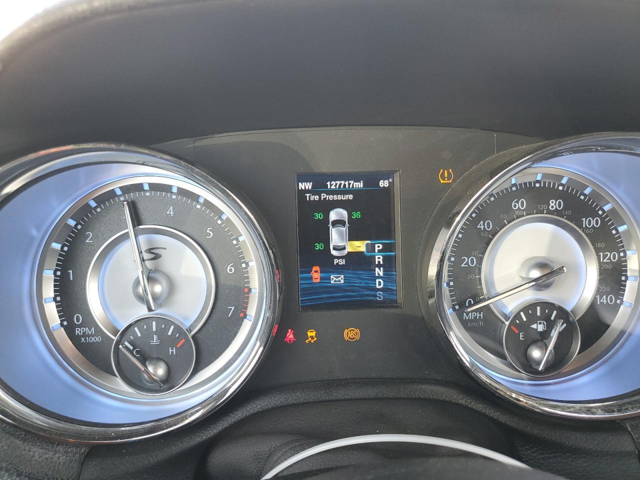 2014 CHRYSLER 300