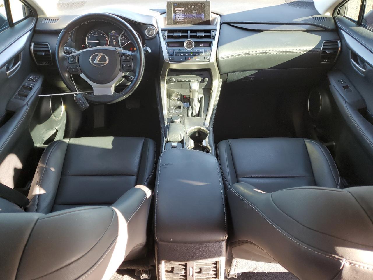 2017 LEXUS Nx