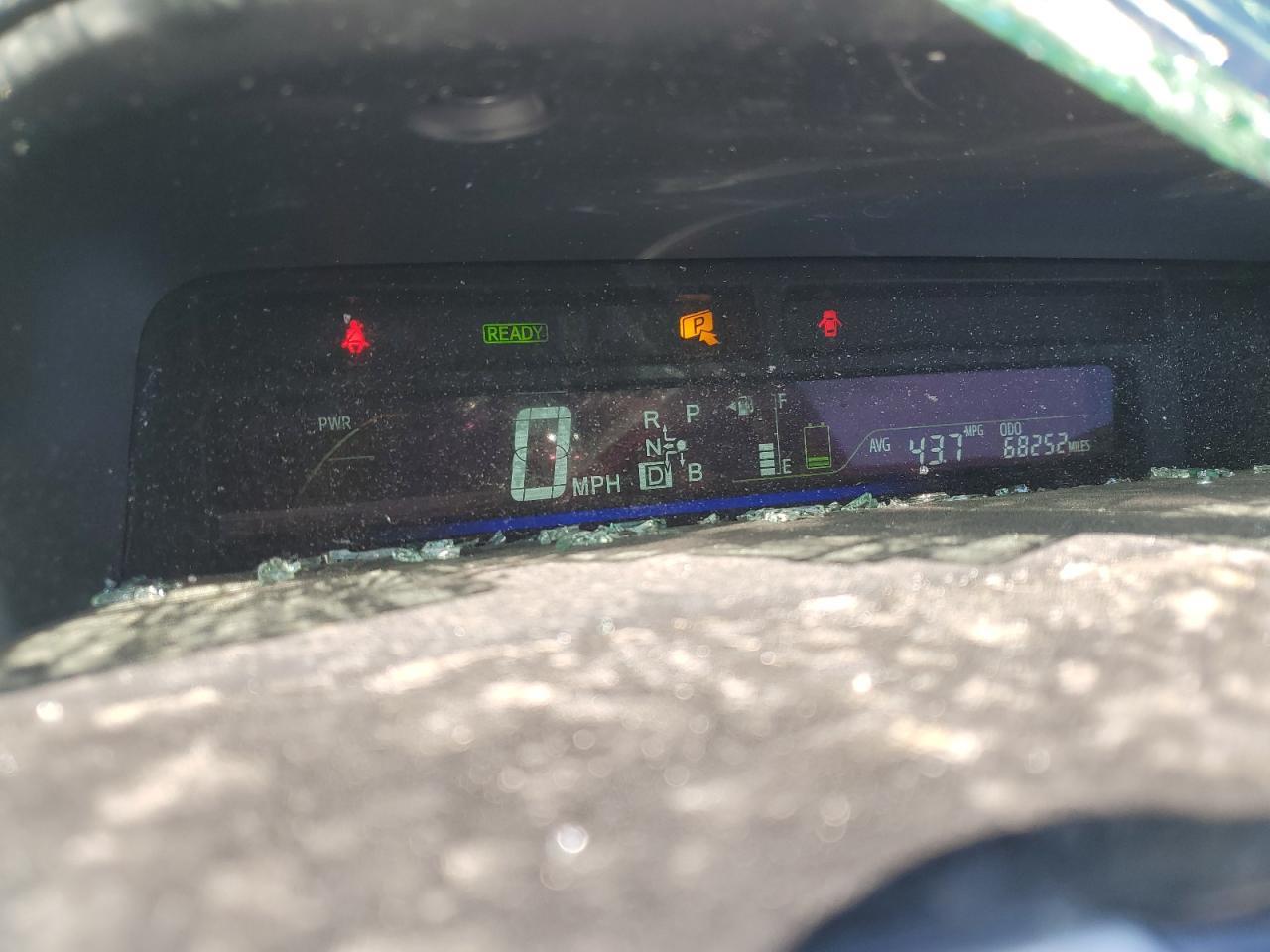 2014 TOYOTA PRIUS