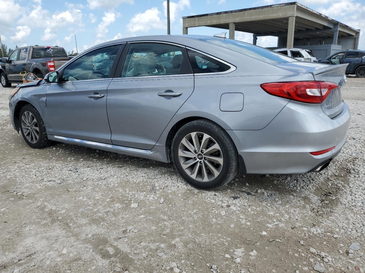 2016 HYUNDAI SONATA