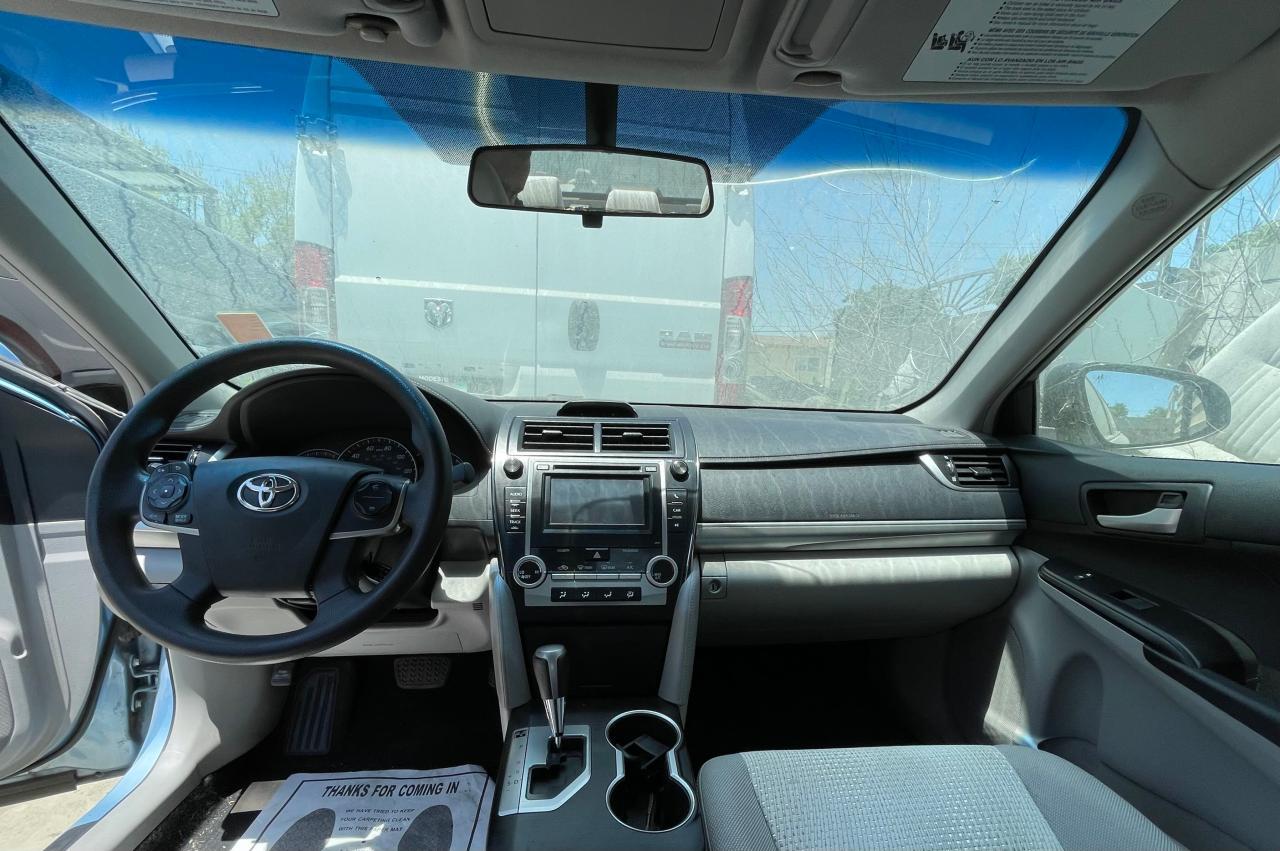 2012 TOYOTA CAMRY