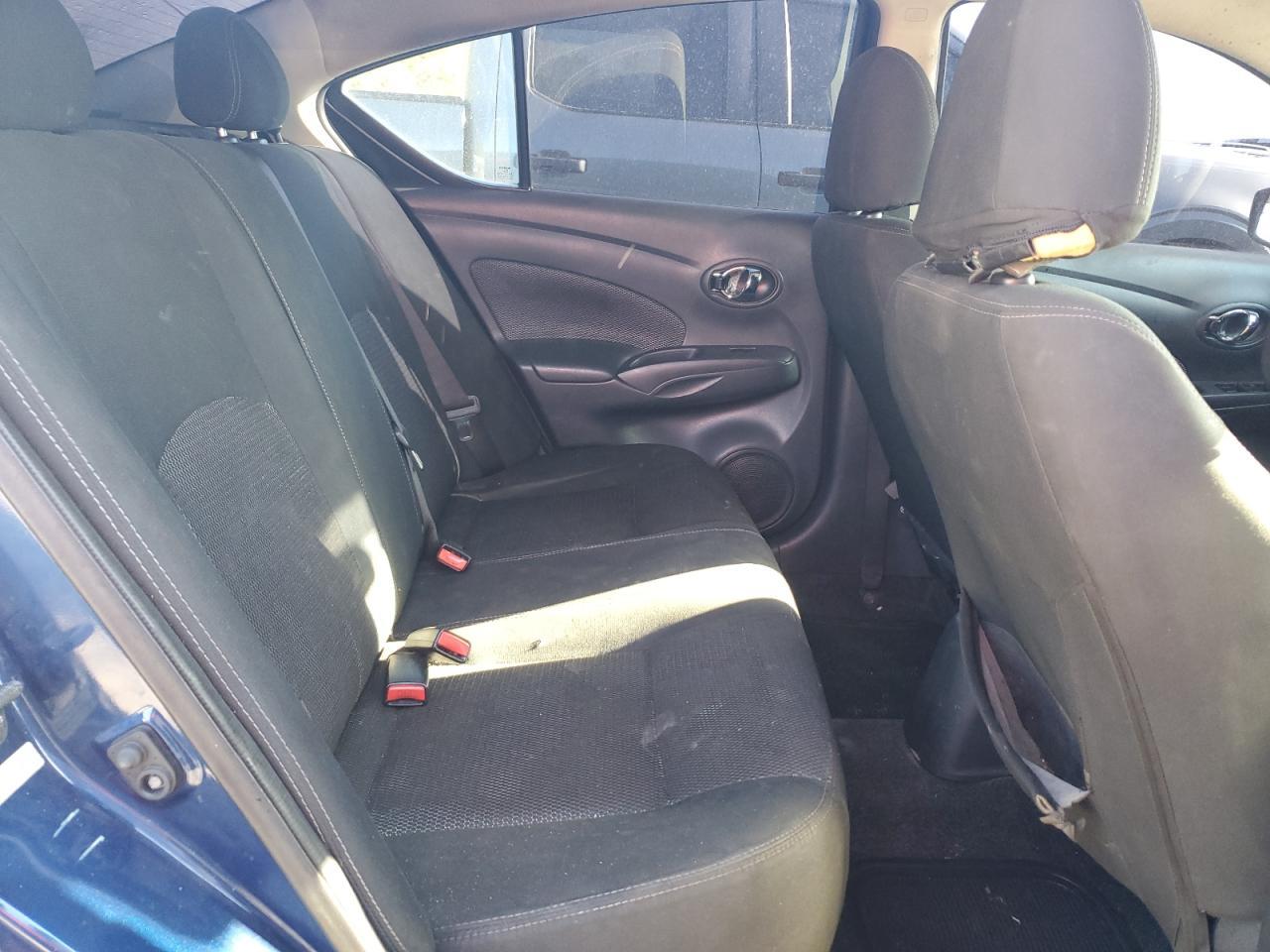 2018 NISSAN VERSA