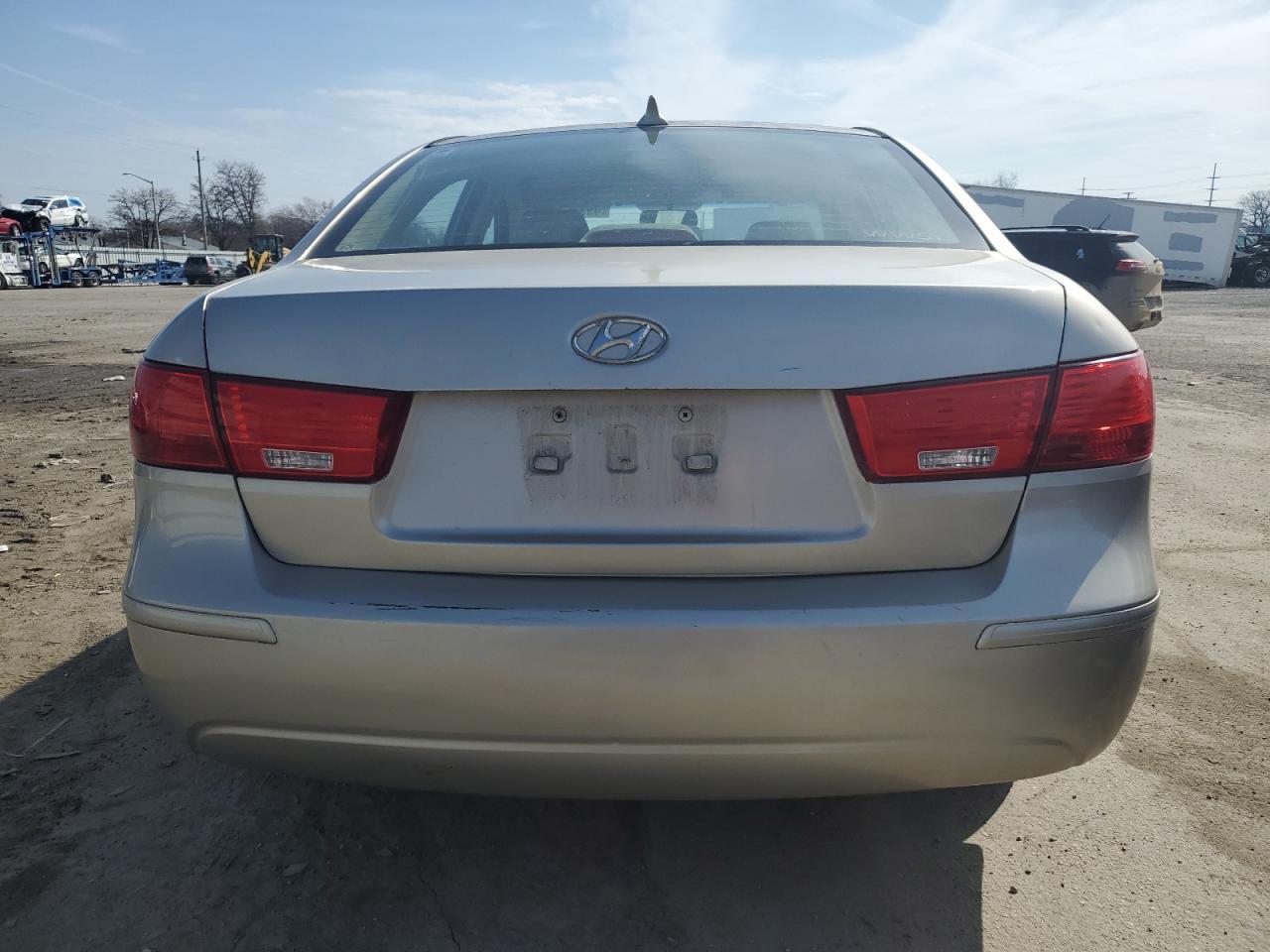 2010 HYUNDAI SONATA