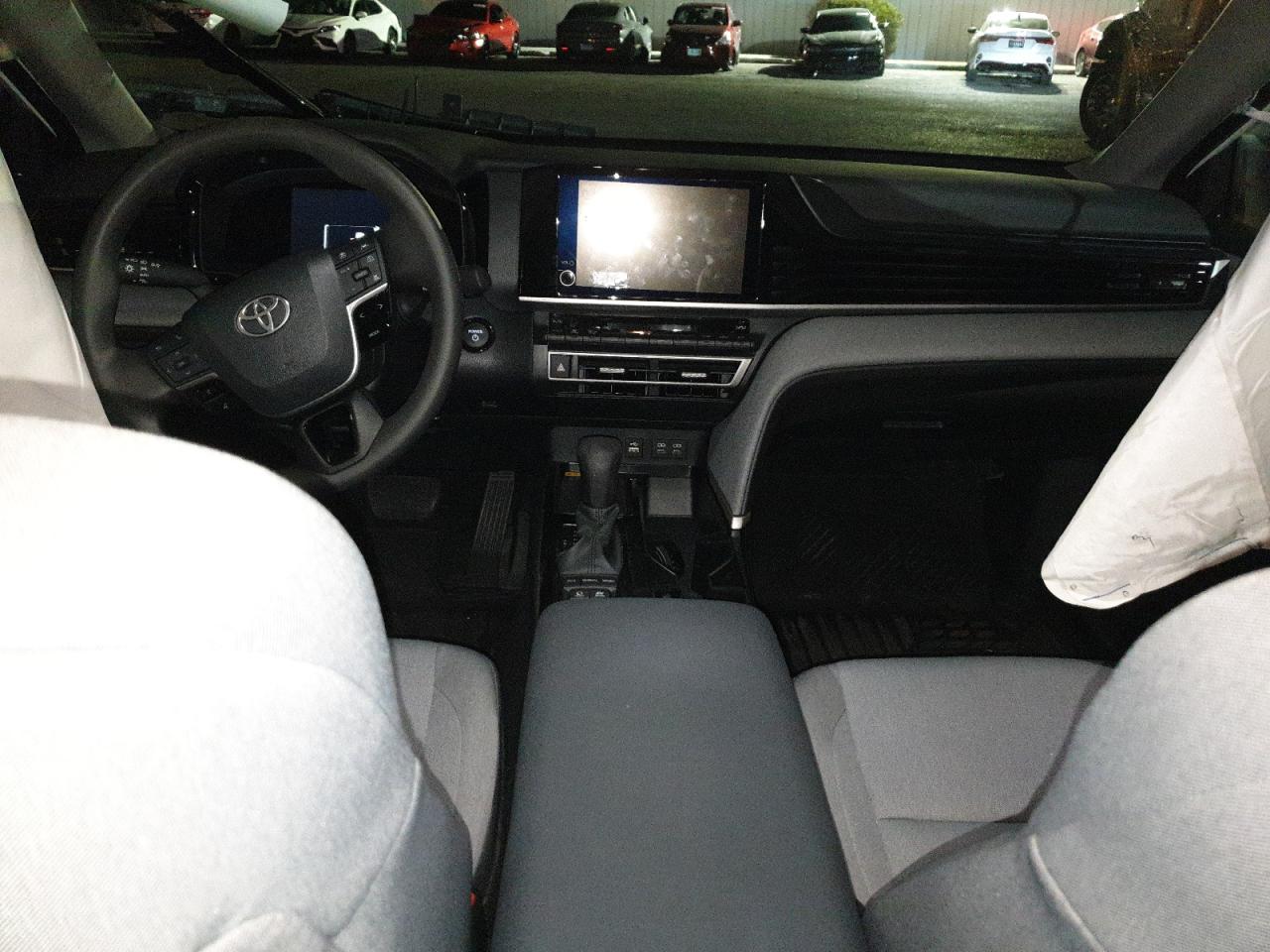 2025 TOYOTA CAMRY