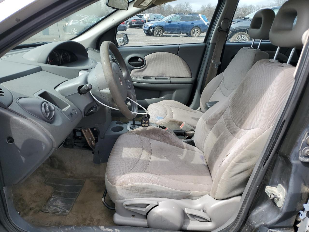 2004 SATURN Ion