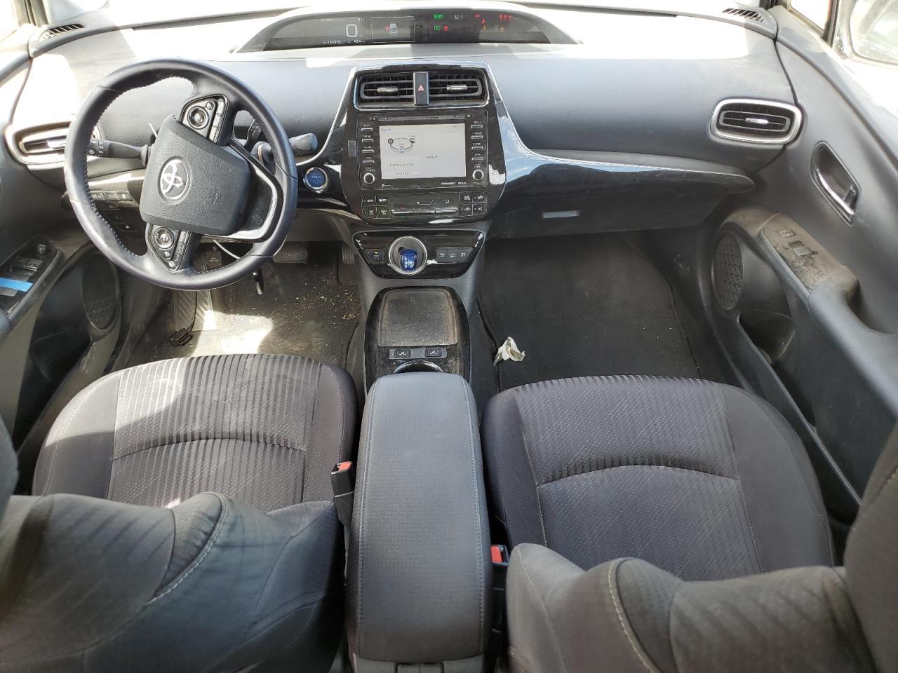 2020 TOYOTA Prius Prime