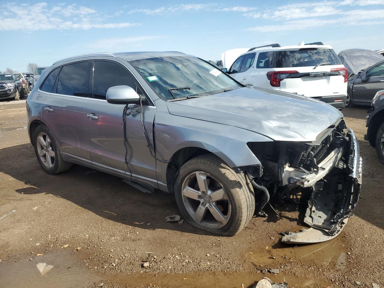 2009 AUDI Q5