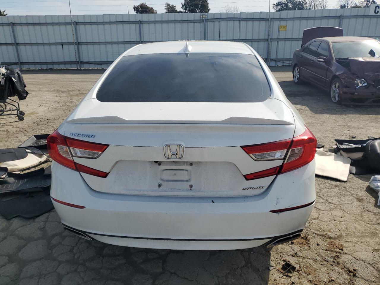 2018 HONDA ACCORD