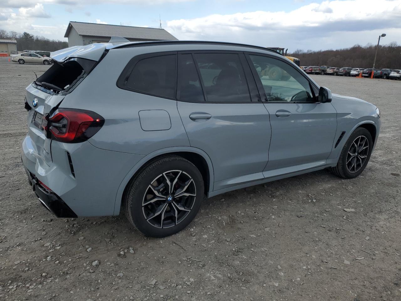 2022 BMW X3