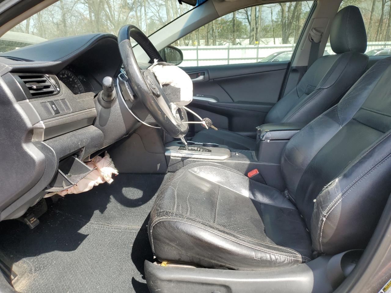 2013 TOYOTA CAMRY