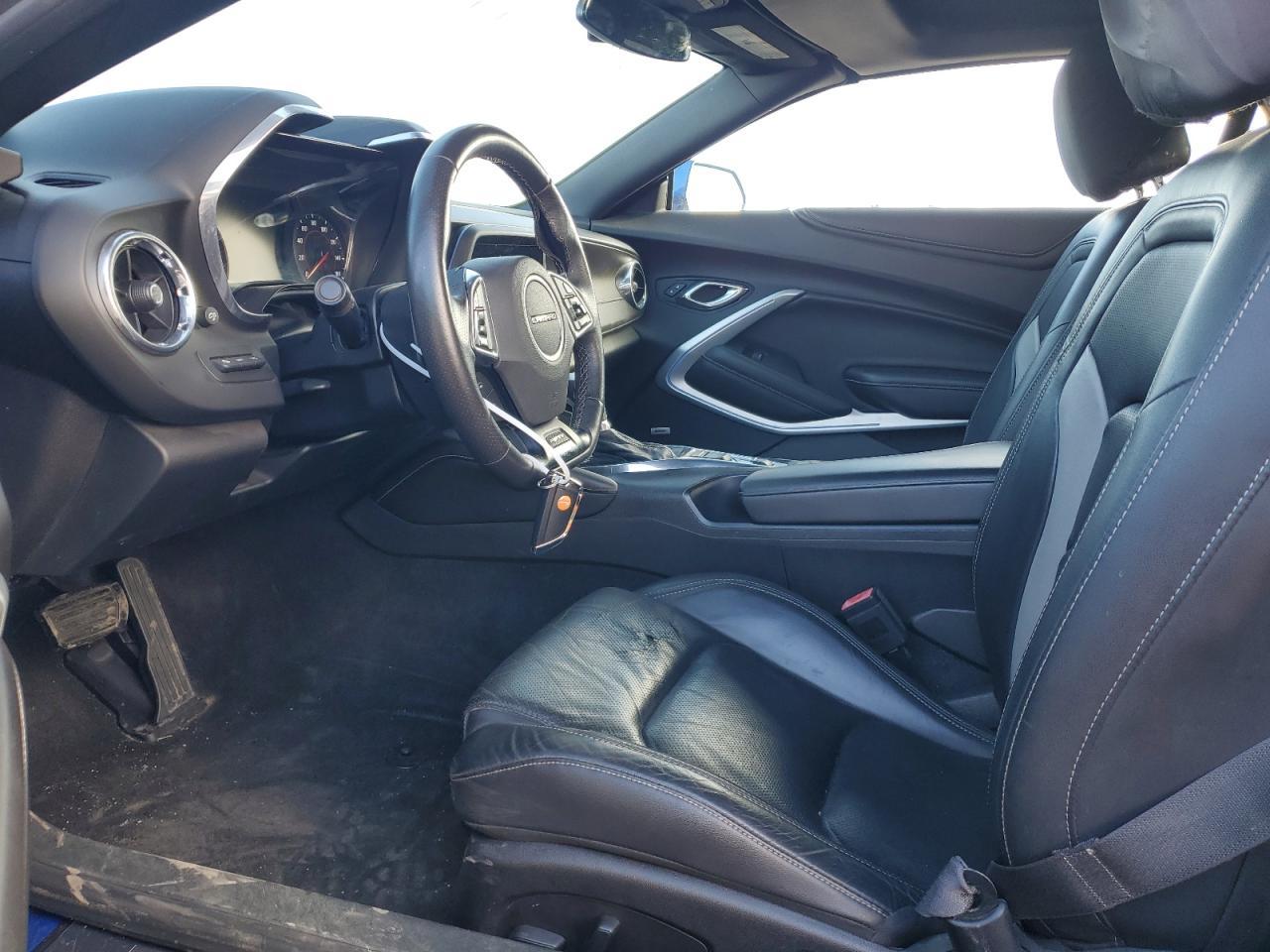 2017 CHEVROLET Camaro