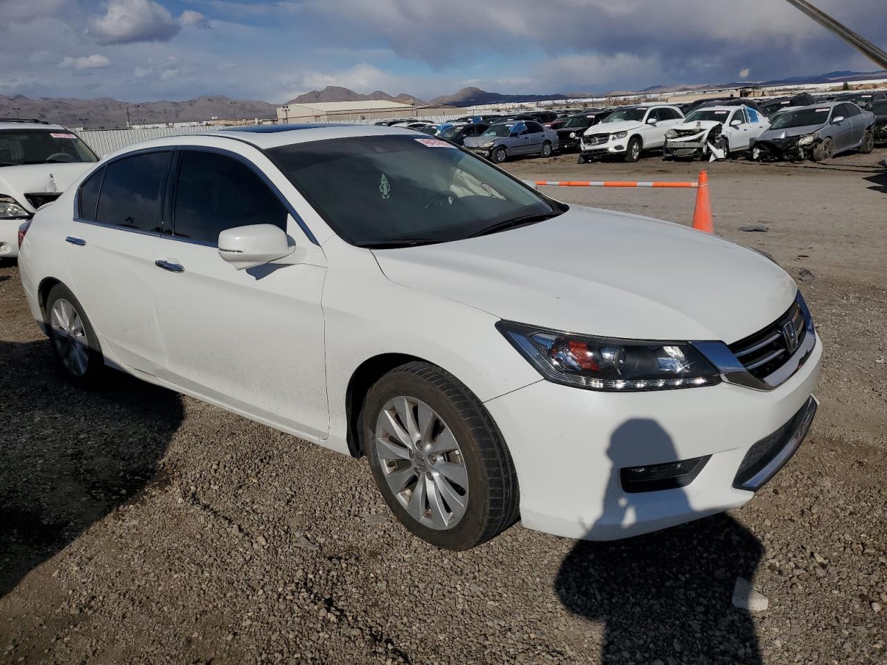 2015 HONDA ACCORD