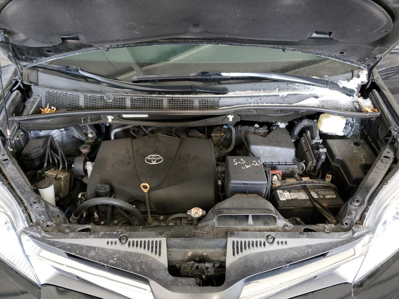 2018 TOYOTA SIENNA