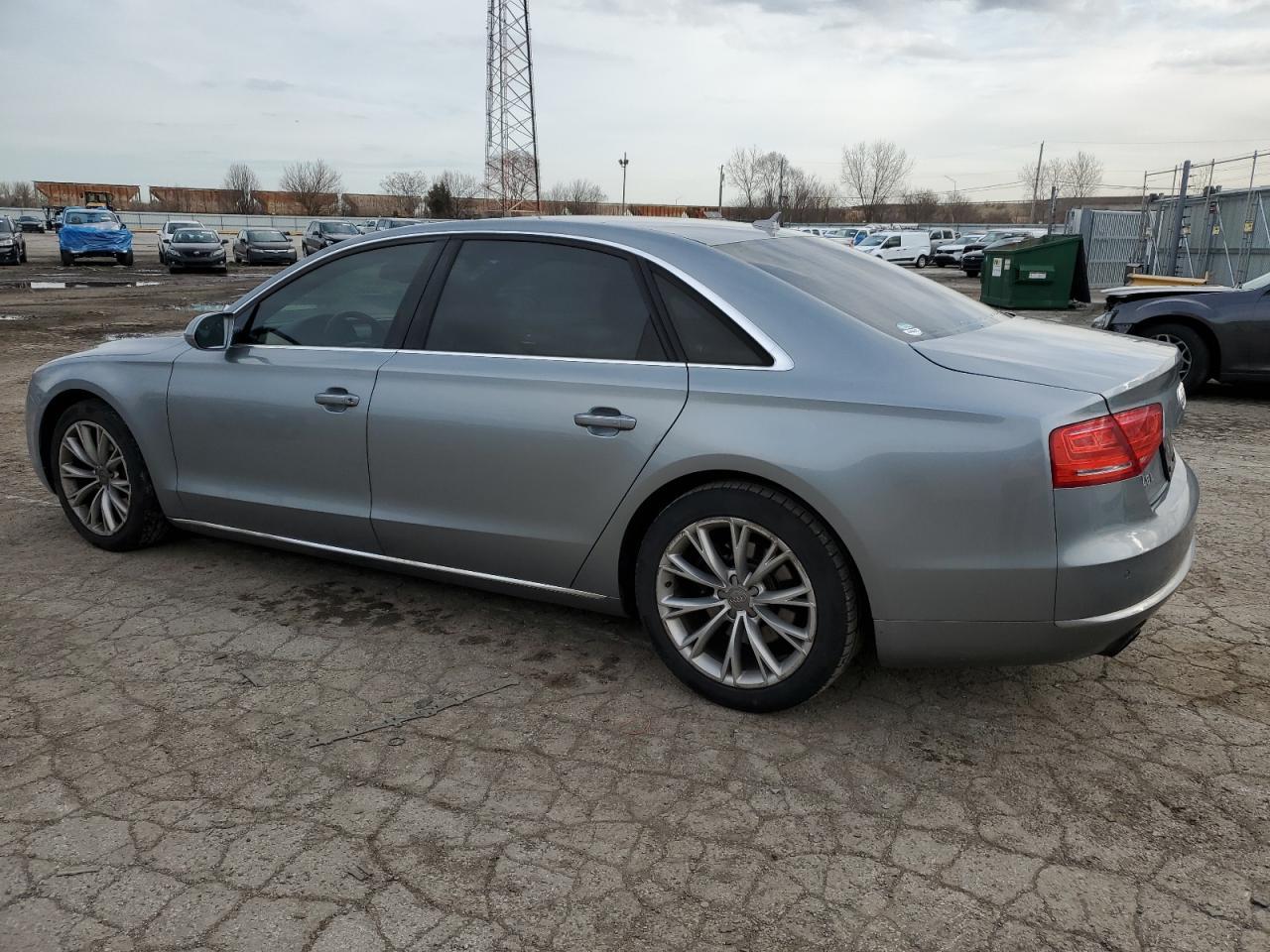 2013 AUDI A8