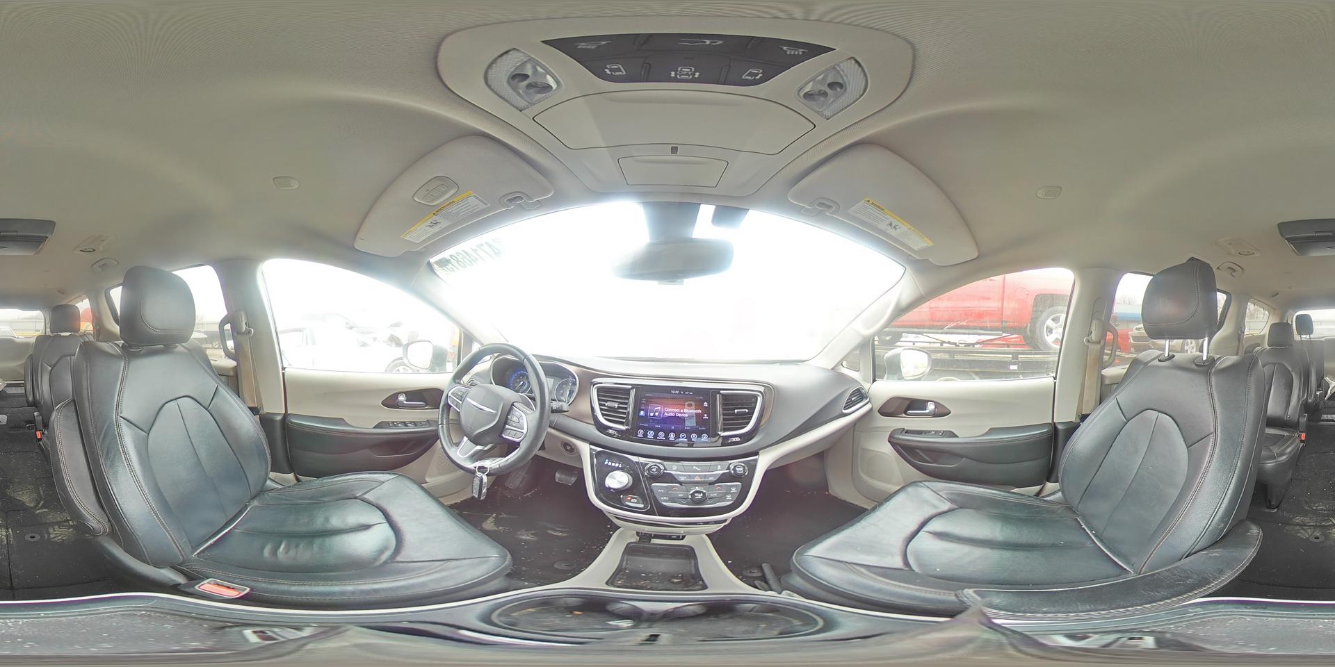2017 CHRYSLER Pacifica