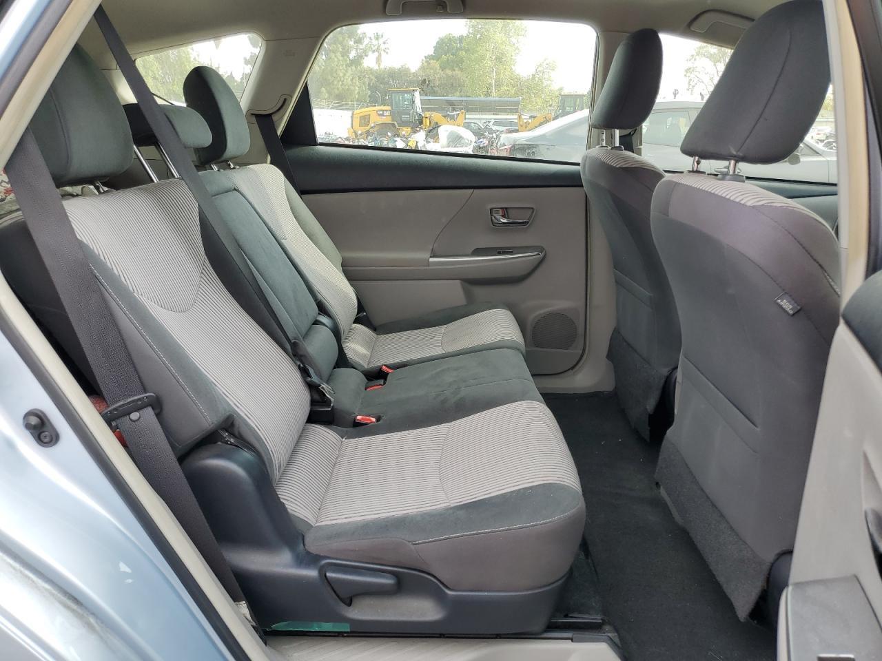 2015 TOYOTA PRIUS V