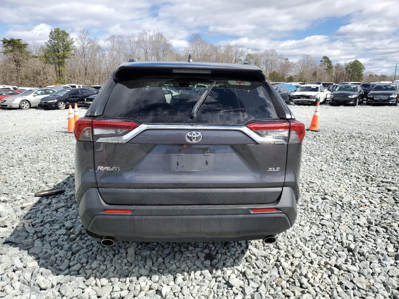 2019 TOYOTA RAV4