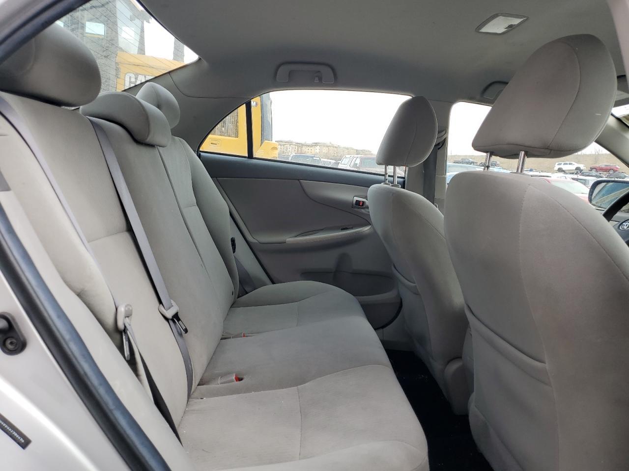 2010 TOYOTA COROLLA