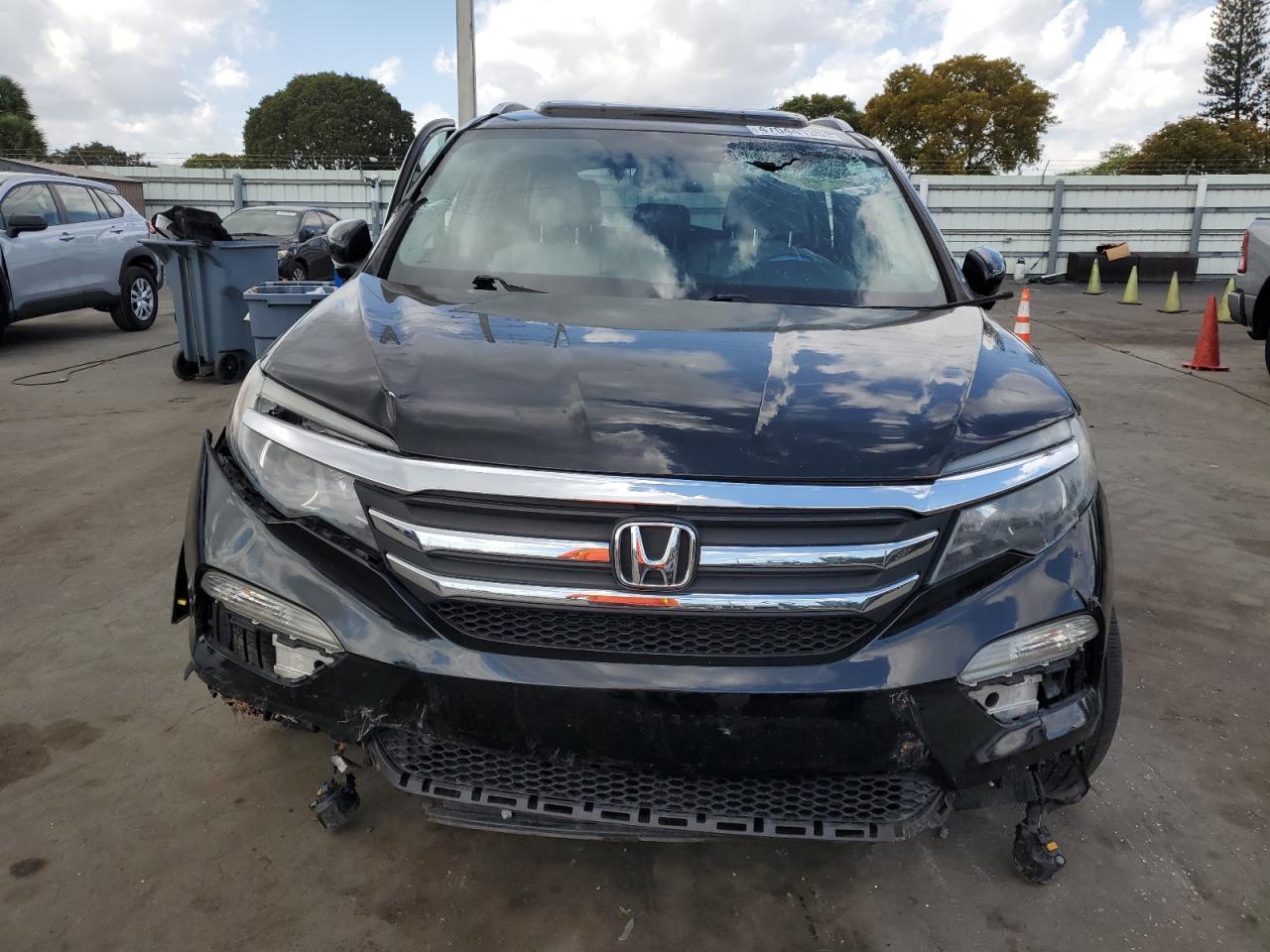 2016 HONDA PILOT