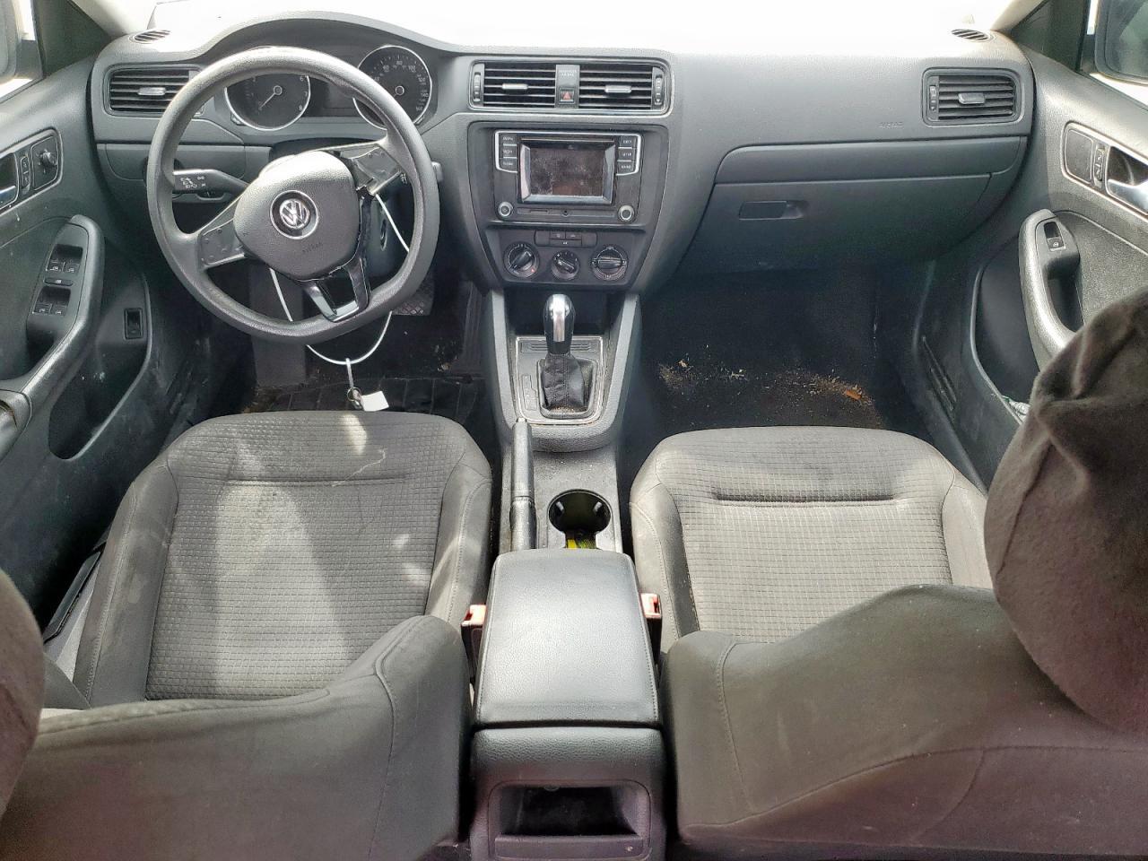 2016 VOLKSWAGEN JETTA