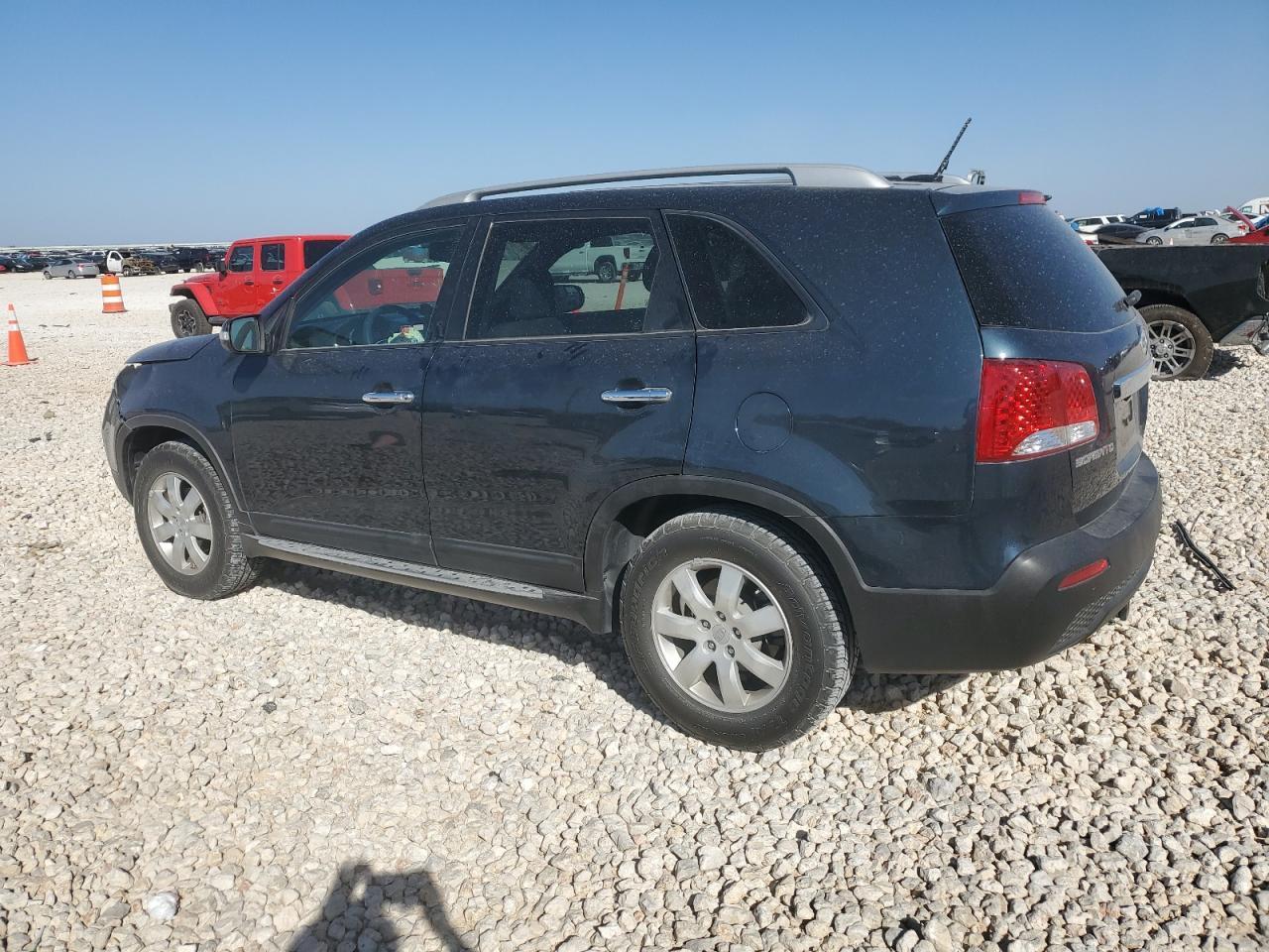 2011 KIA SORENTO
