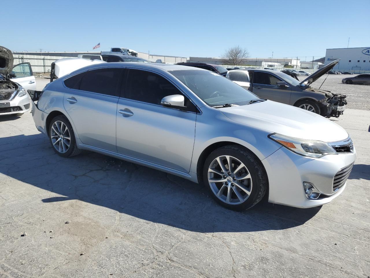 2014 TOYOTA Avalon