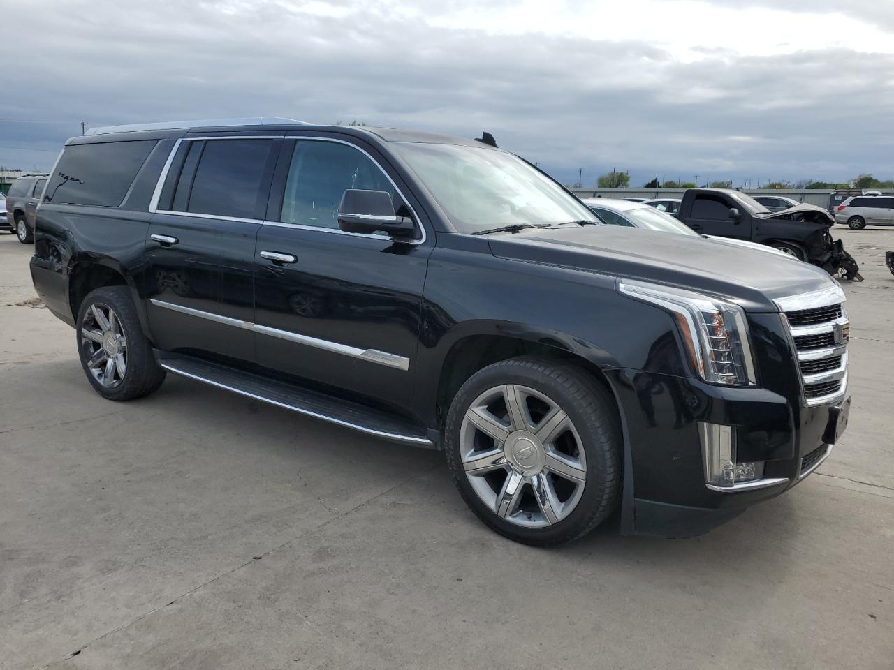 2017 CADILLAC ESCALADE