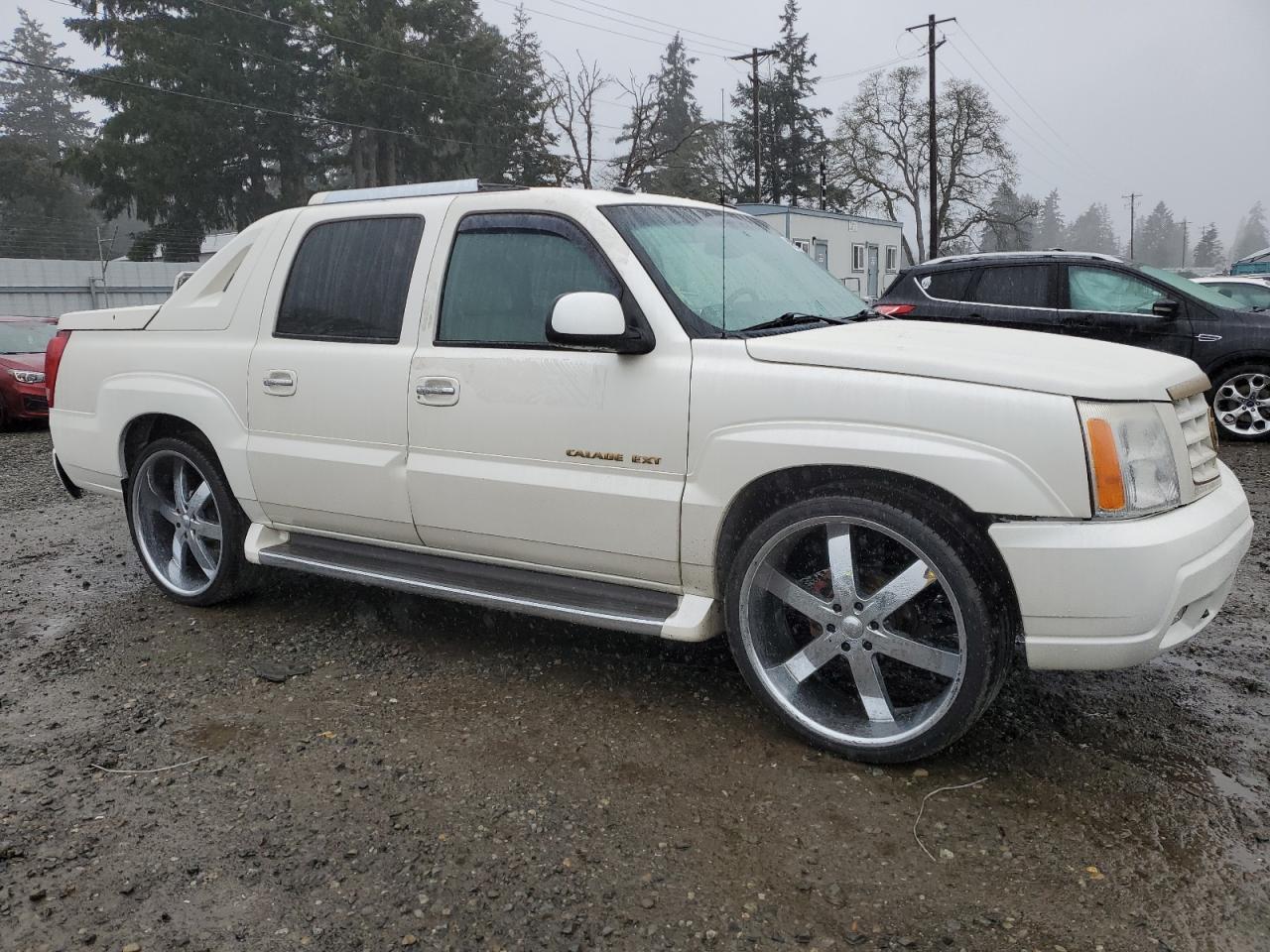 2003 CADILLAC ESCALADE
