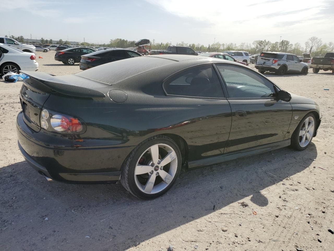 2006 PONTIAC Gto