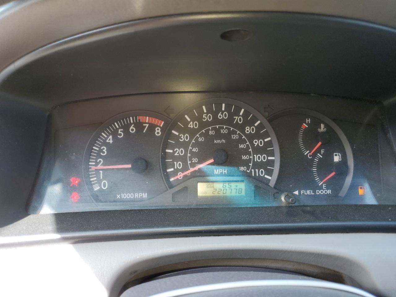 2003 TOYOTA COROLLA