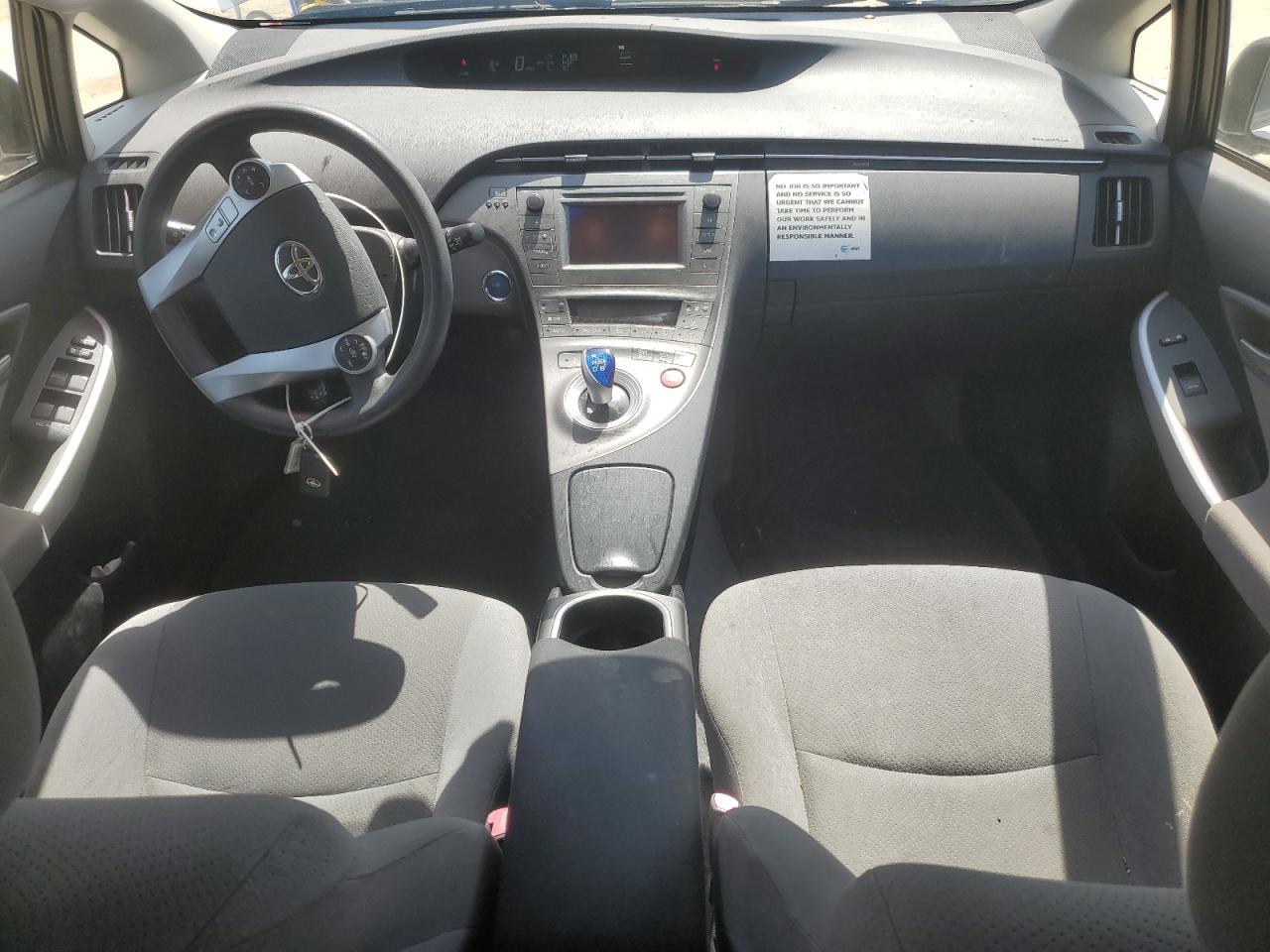 2013 TOYOTA PRIUS