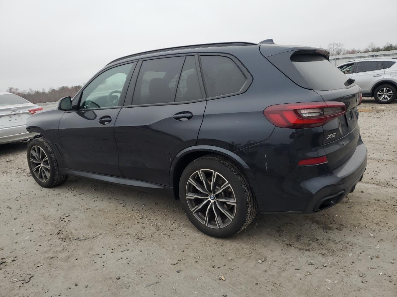 2022 BMW X5
