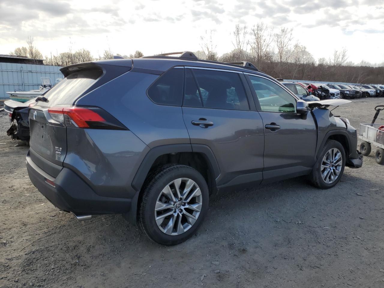 2022 TOYOTA RAV4