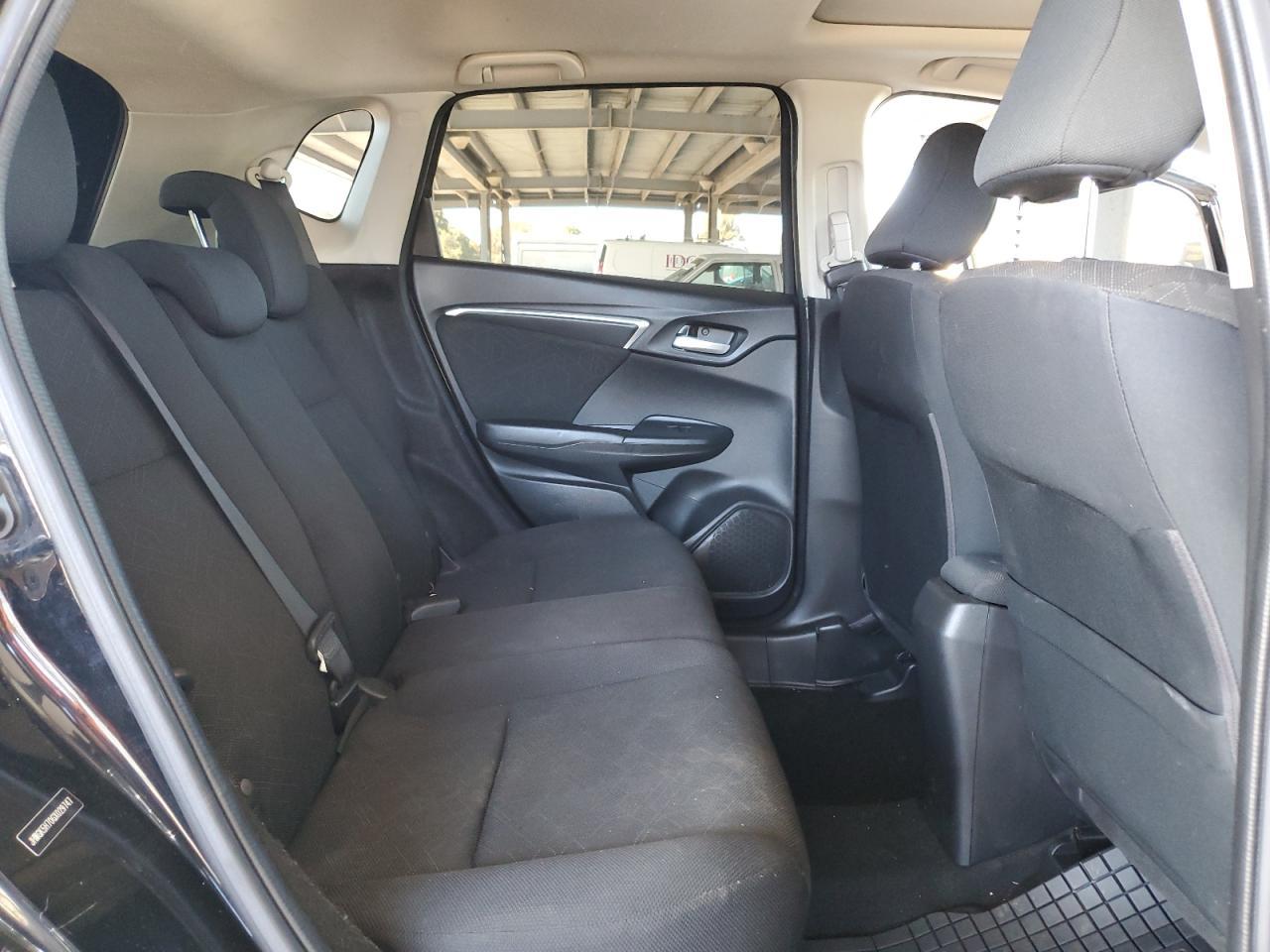 2016 HONDA FIT