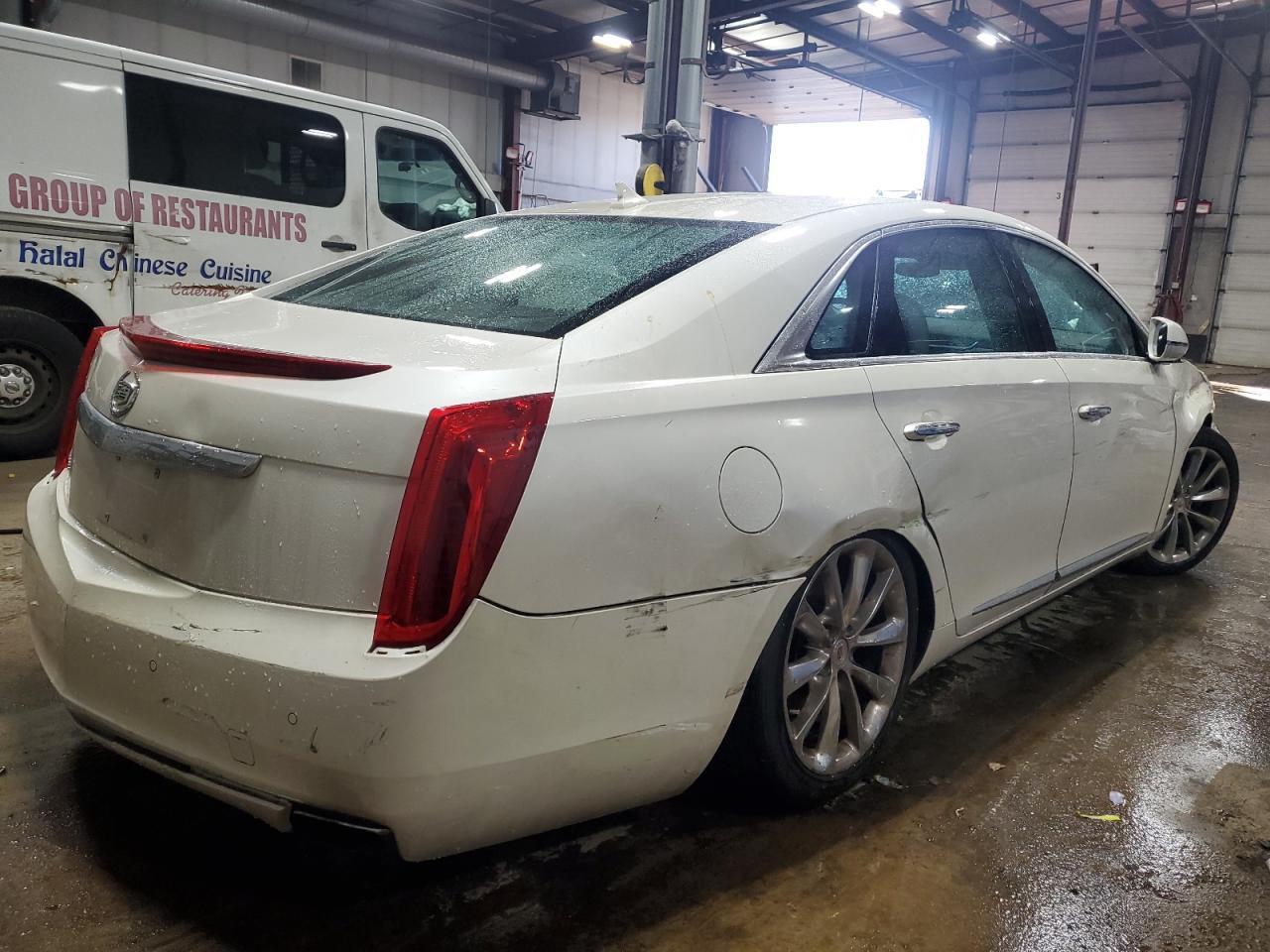 2014 CADILLAC XTS