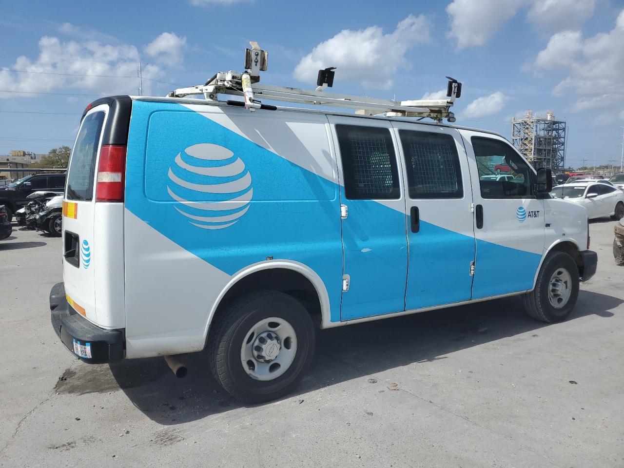2016 CHEVROLET EXPRESS 2500