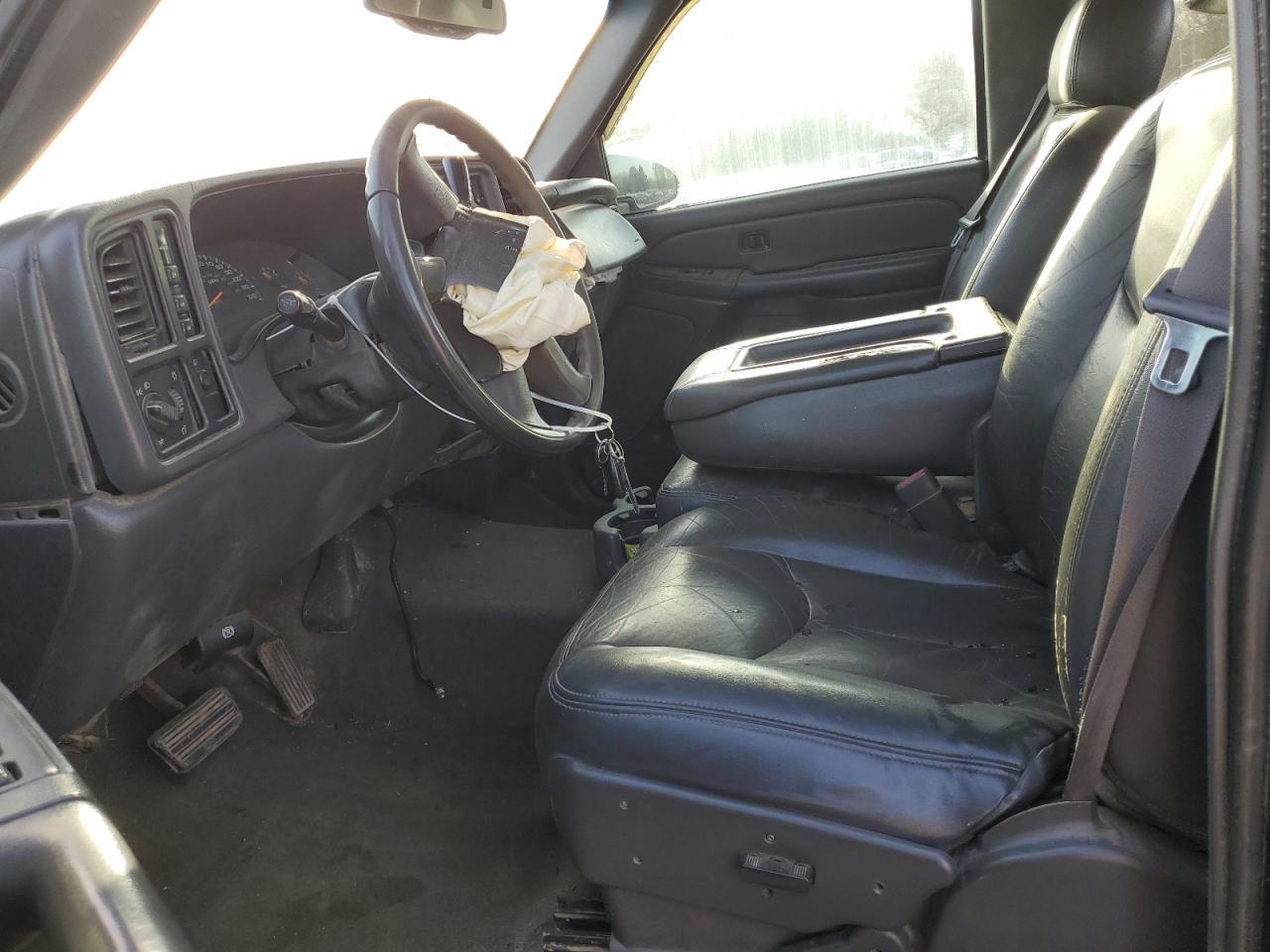 2004 CHEVROLET Silverado 2500