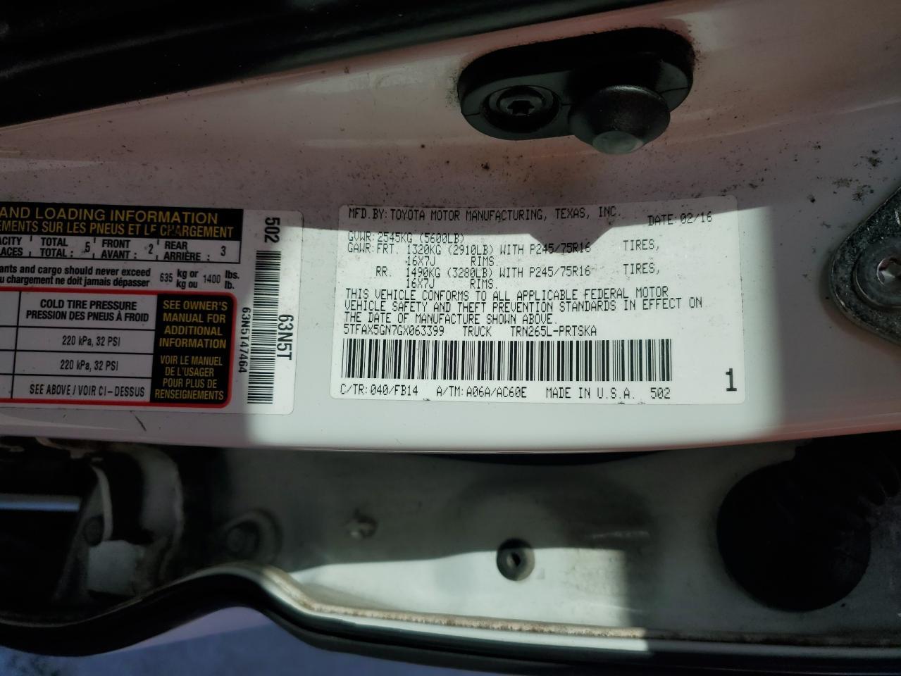 2016 TOYOTA TACOMA