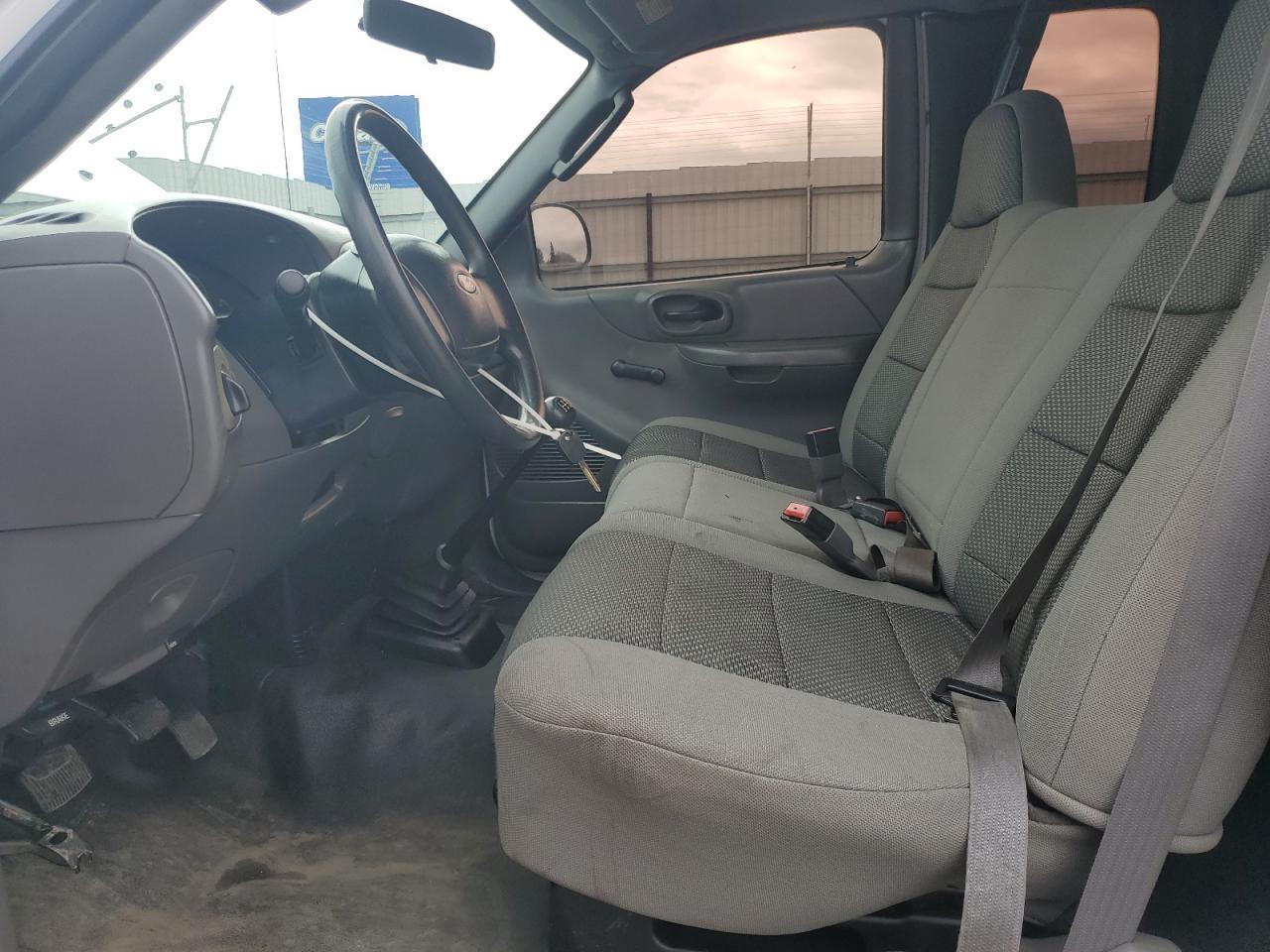 2004 FORD F-150